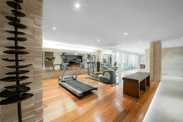 For sale Luxury resort mansion Sukhumvit 71 Fully furnished made furniture Tel 066-145-9935 (รูปที่ 15)