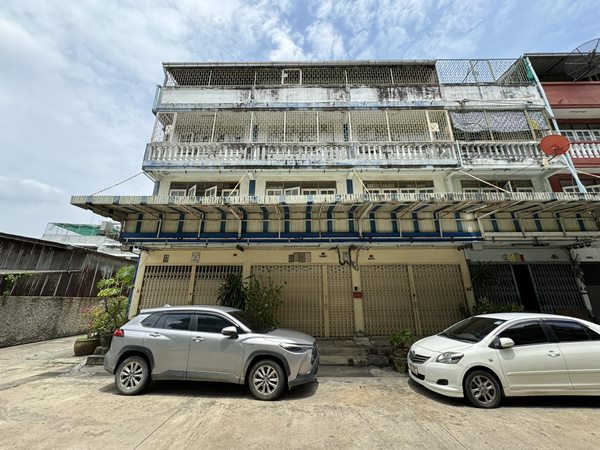 ขายอาคารพาณิชย์ ในซอยสุขสวัสดิ์ 26, อาคารพาณิชย์ 6 ห้องทำเชื่อมพื้นที่ใช้สอย ใกล้ทางด่วน ใกล้ Central พระราม 2 โทร 086-4459294 (รูปที่ 2)