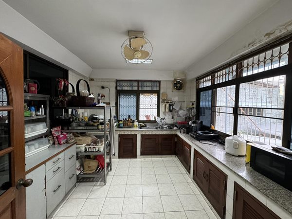 ขายอาคารพาณิชย์ ในซอยสุขสวัสดิ์ 26 เหมาะ Home office, โกดังเก็บสินค้า, โรงงาน หรือ แบ่งพื้นที่ทำห้องเช่า โทร 086-4459294 (รูปที่ 8)
