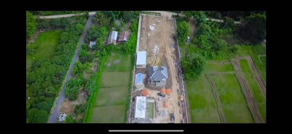 ขายถูกๆ บ้าน 2หลัง สระว่ายน้ำ พร้อมที่ดิน 3ไร่ 1งาน วิวสวยมากใกล้น้ำพุร้อน จังหวัดเชียงใหม่ อำเภอสันกำแพง โทร 0829292890