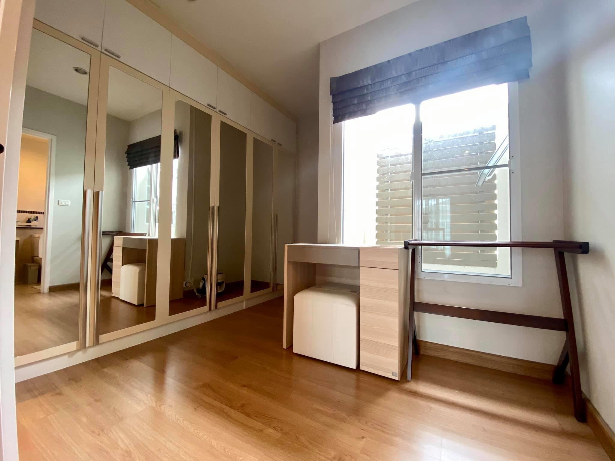 ทาวน์โฮม 3 ชั้น หมู่บ้านเดอะแพลนท์ซิตี้ แจ้งวัฒนะ (รูปที่ 16)