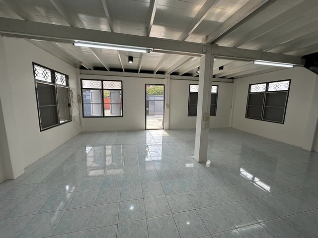 WAN439ให้เช่าบ้านเดี่ยว (เพิ่งรีโนเวท) ซอยพึ่งมี 30 สุขุมวิท 93 BTSบางจาก จดทะเบียนได้ (รูปที่ 2)
