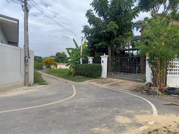 ขายที่ดิน ทำเลดี ใกล้ Central Westville ในซอยวัดบางไกรใน อ.บางกรวย จ.นนทบุรี แปลงสวย สี่่เหลี่ยมผืนผ้า โทร 093-543-5103 (รูปที่ 4)