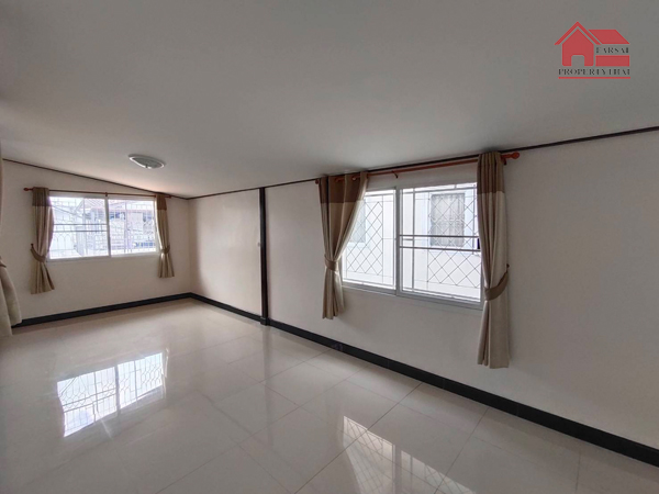 ให้เช่าบ้านเดี่ยว 2ชั้น เนื้อที่ 60 ตร.ว พื้นที่ใช้สอย 220 ตร.ม 6ห้องนอน 3ห้องน้ำ แอร์  ถนน ลาดพร้าว เขตบางกะปิ ราคาเช่า 30,000 บ/ด (รูปที่ 6)