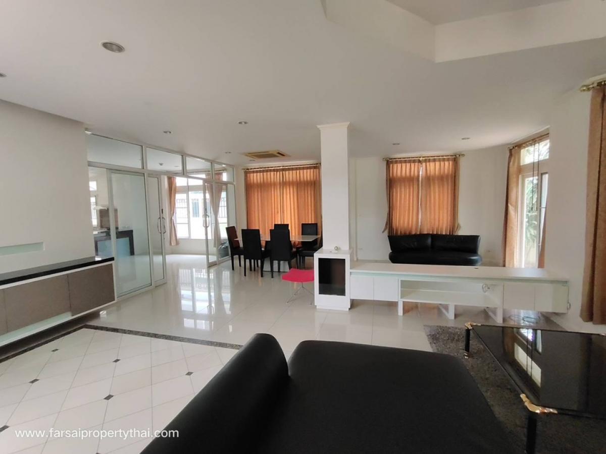 ขาย/ให้เช่าบ้านเดี่ยวหรู 2ชั้นเนื้อที่ 140 ตร.ว พื้นที่ใช้สอย 350 ตร.ม 3ห้องนอน 4ห้องน้ำ เฟอร์ครบ ถนนเลียบทางด่วน ลาดพร้าว  ราคาเช่า 85,000 บ/ด (รูปที่ 8)