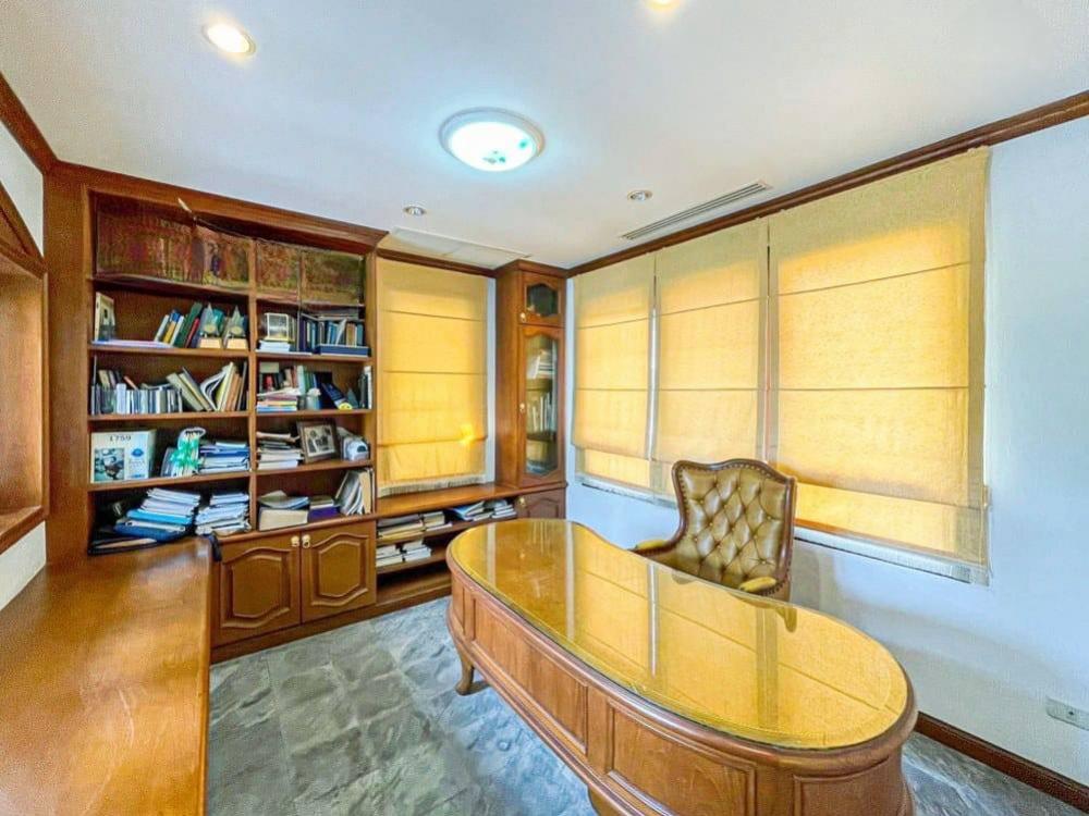 ให้เช่าบ้านเดี่ยว 2ชั้นเนื้อที่ 173ตร.ว พื้นที่ใช้สอย 400ตร.ม 4ห้องนอน 4ห้องน้ำเฟอร์ครบ ถนน บรมราชชนนี ปิ่มเกล้า สาย 3  ราคาเช่า 65,000 บ/ด ขาย 25ล้าน (รูปที่ 6)