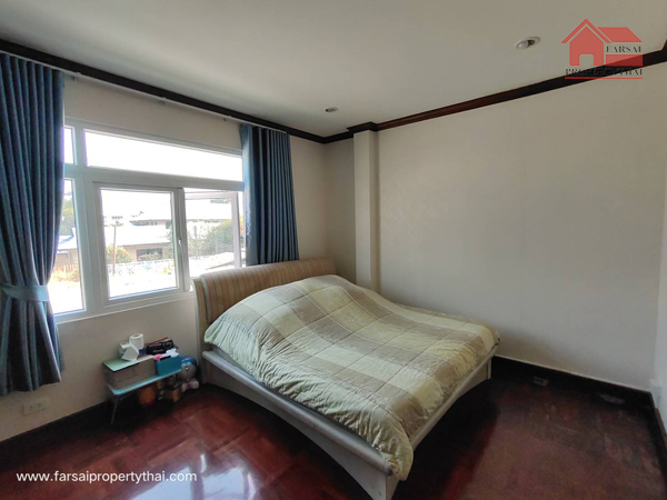 ให้เช่าบ้านคฤหาสน์ 2ชั้น สระว่ายน้ำ เนื้อที่ 200ตร.ว  5ห้องนอน 5ห้องน้ำ เฟอร์นิเจอร์ครบ ถนนเลียบทางด่วน ลาดพร้าว ราคาเช่า 250,000 บ/ด (รูปที่ 8)