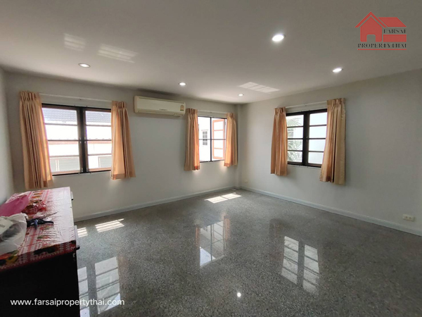 ให้เช่าบ้านเดี่ยว 2 ชั้นเนื้อที่ 90 ตร.ว พื้นที่ใช้สอย 220 ตร.ม 3ห้องนอน 3ห้องน้ำ เฟอร์บางส่วน ถนนสุขุมวิท101ใกล้ BTS ราคาเช่า 35,000 บ/ด (รูปที่ 3)