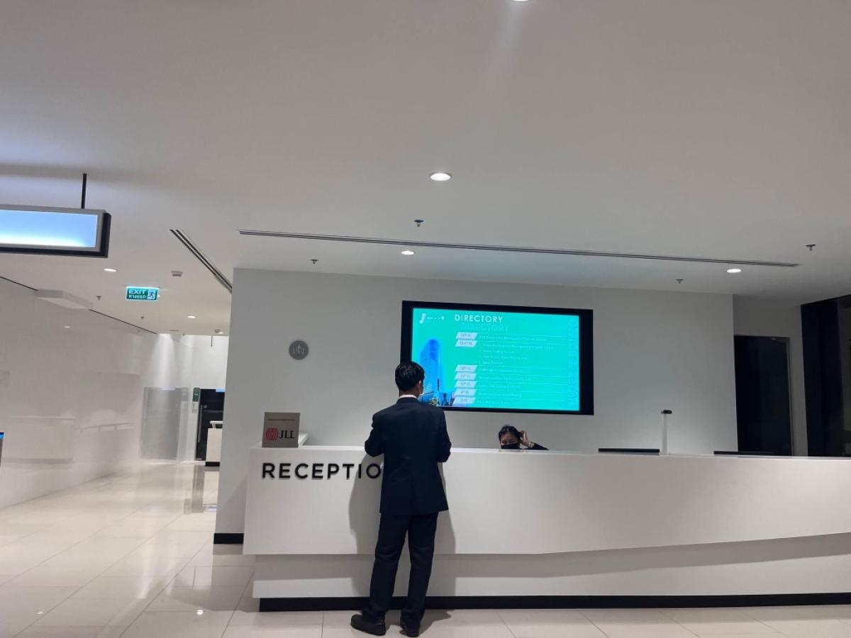 มีออฟฟิศให้เช่าค่ะตึกออฟฟิศอยู่skyy9centre วิวสวยมากออฟฟิศใหม่มากเพิ่งตกแต่งห่างจากMRT พระราม9และ เซ็นทรัล พระราม 9 ประมาณ400เมตร ออฟฟิศกว้าง223.95 ตา (รูปที่ 10)