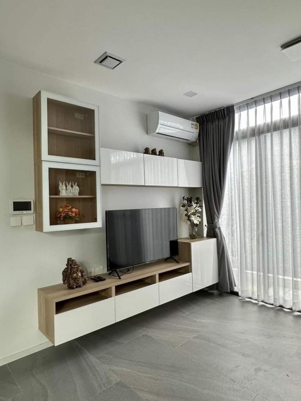 ให้เช่าบ้านเดี่ยวหรู 3ชั้น(Luxury ) บ้านใหม่ เนื้อที่ 70.30ตร.ว พื้นที่ใช้สอย 350ตร.ม 3ห้องนอน 4ห้องน้ำ ถนน พระราม กรุงเทพกรีฑา ห้างเดอะไนน์ ราคาเช่า  (รูปที่ 7)