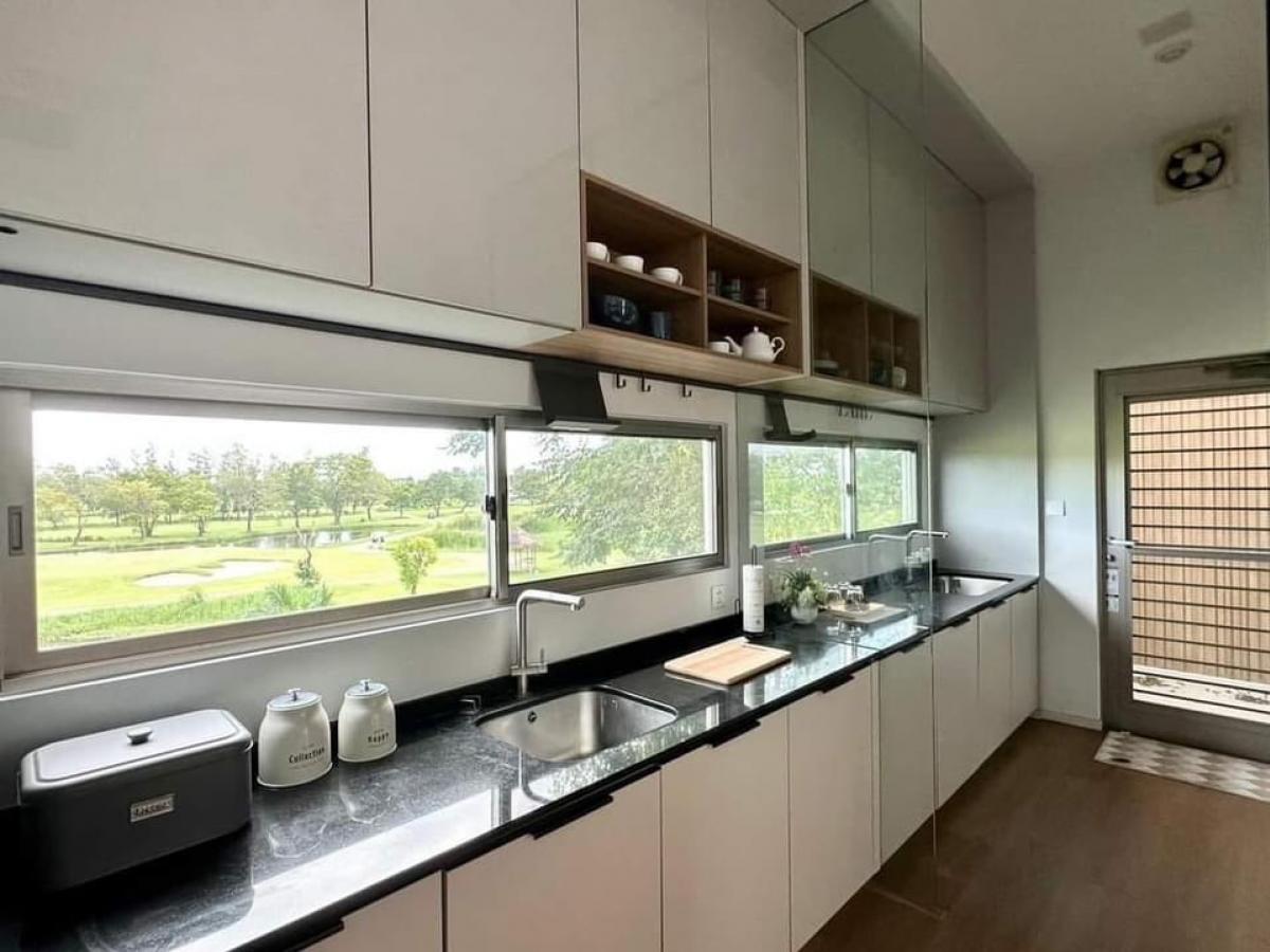 ให้เช่าบ้านเดี่ยวหรู 3ชั้น(Luxury ) บ้านใหม่ เนื้อที่ 70.30ตร.ว พื้นที่ใช้สอย 350ตร.ม 3ห้องนอน 4ห้องน้ำ ถนน พระราม กรุงเทพกรีฑา ห้างเดอะไนน์ ราคาเช่า  (รูปที่ 9)