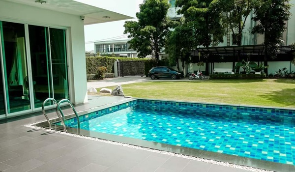 ขายบ้านหรูแบบโมเดิร์น 2ชั้น มีนบุรีพร้อมสระว่ายน้ำ 436 ตารางวาใหญ่มากถูกมาก ถนนมีนบุรี สนามกอล์ฟปัญญา (รูปที่ 6)