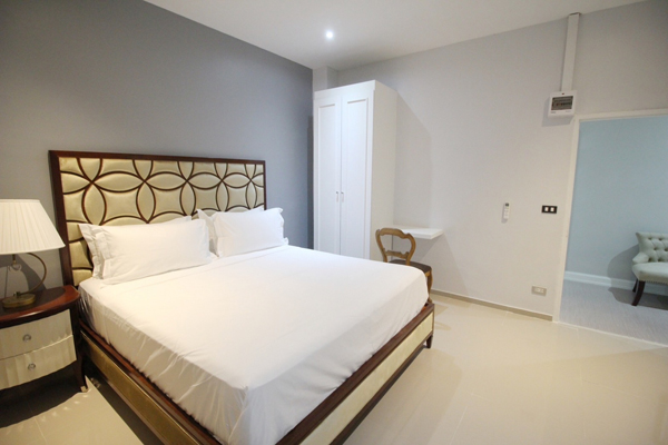 ให้เช่าบ้านตึกอพาร์ทเม้นท์ 4 ชั้นเนื้อที่ 215 ตร.ว พื้นที่ใช้สอย 2,000 ตร.ม 50ห้องนอน 50ห้องน้ำ ถนนรามคำแหงใกล้เดอะมอลล์ ราคาเช่า 650,000 บ/ด (รูปที่ 14)