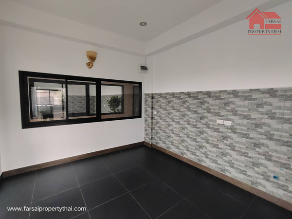 ขายอพาร์ทเมนท์ 5 ชั้น เนื้อที่ 84 ตร.ว พื้นที่ใช้สอย 1,200 ตร.ม 45 ห้อง พร้อมผู้เช่าห้อง 95% ถนนเทพารักษ์ บางพลี ราคาขาย 25 ล้านบาท (รูปที่ 3)