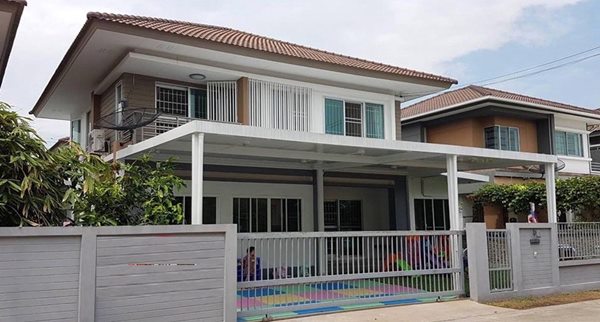 ขาย หรือให้เช่าบ้านเดี่ยว หมู่บ้านเอโทล มัลดีฟส์ ปาล์ม บางนา วงแหวน กม.8 เลียบด่วนมอเตอร์เวย์ ถ.คู่ขนานกาญจนาภิเษก Tel 0899686443