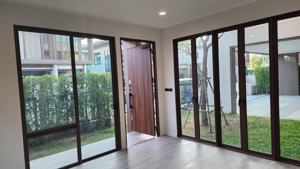 ด่วน!! ขาย หรือ ให้เช่า บุราสิริ กรุงเทพกรีฑา เจ้าของขายเอง Sale or Rent Burasiri Krungthep Kreetha by Owner 096-356-5666 (รูปที่ 4)