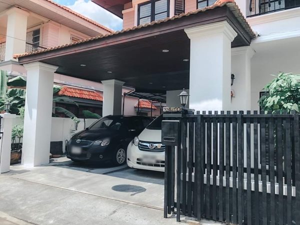 ขายบ้านเดี่ยว หมู่บ้านศรีกาญจน์ พาร์ควิว สรงประภา-ดอนเมือง เฟอร์นิเจอร์+บิ้วอิน พร้อมอยู่ โทร 066-145-9935 (รูปที่ 10)