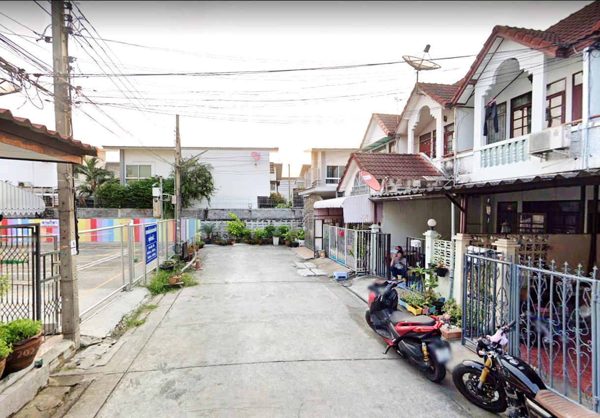 H1122 ขายด่วน ทาวน์เฮ้าส์ หมู่บ้าน ราณี 3 ใกล้แยกแม็กซ์ แวลู ซอยนวมินทร์ 135 (รูปที่ 22)
