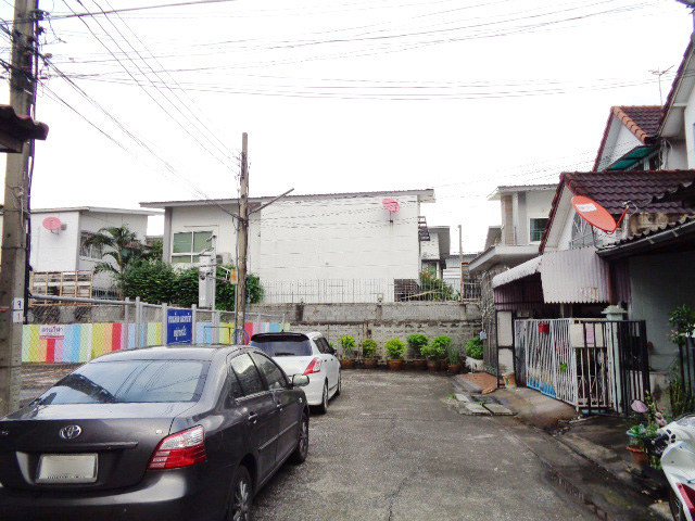 H1122 ขายด่วน ทาวน์เฮ้าส์ หมู่บ้าน ราณี 3 ใกล้แยกแม็กซ์ แวลู ซอยนวมินทร์ 135 (รูปที่ 10)