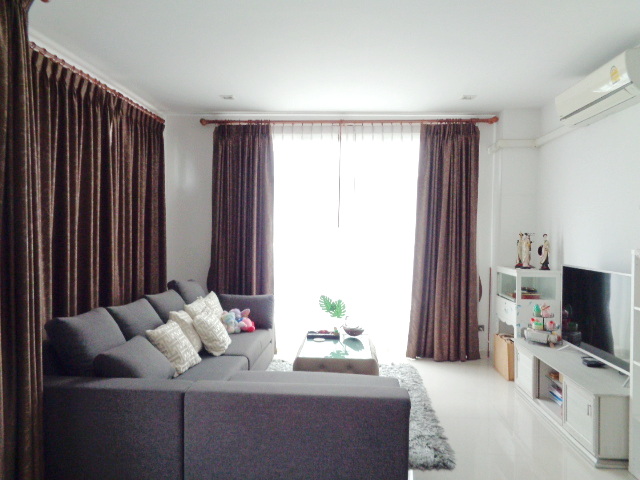 H1205 ขายบ้านเดี่ยว 2 ชั้น โครงการ หมู่บ้านปัญญาอินทรา P4 (The Ozone) ถนนปัญญาอินทรา (รูปที่ 8)