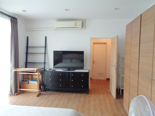 H1205 ขายบ้านเดี่ยว 2 ชั้น โครงการ หมู่บ้านปัญญาอินทรา P4 (The Ozone) ถนนปัญญาอินทรา (รูปที่ 27)