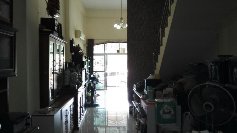 H718 ขาย ทาวน์เฮ้าส์ 3 ชั้น 22.1 ตร.วา ม.จินดาธานี อยู่ถนนบรมราชชนนี 117 ห่างถนนใหญ่เพียง 150เมตร ตกแต่งใหม่ สภาพพร้อมอยู่ (รูปที่ 7)