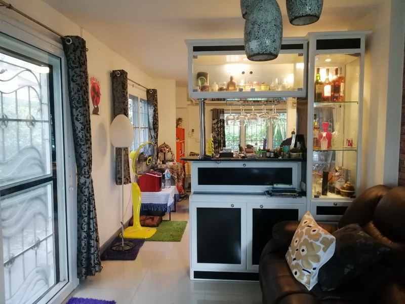 H1037 ขายบ้านเดี่ยว 50.7 ตร.วา หมู่บ้านเนเบอร์โฮม วัชรพล โครงการอยู่ติดถนนใหญ่ สุขาภิบาล5 ซอย82 ตกแต่งต่อเติมสวยมาก (รูปที่ 8)