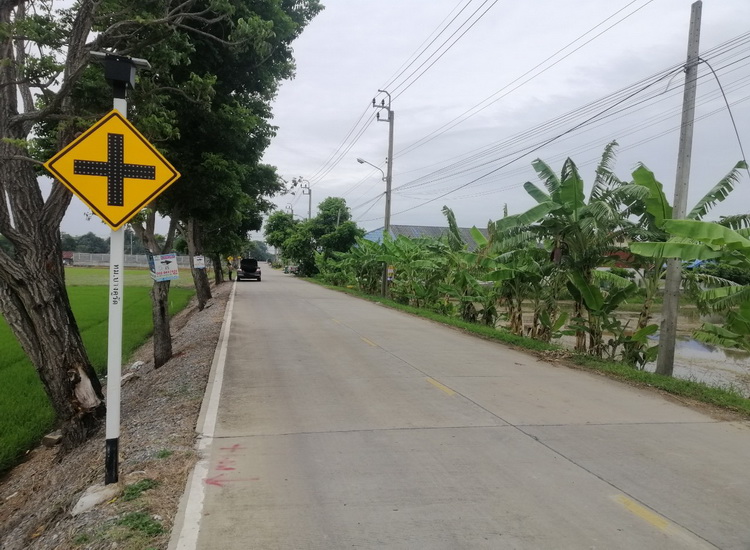 H1168 ขายที่ดินเปล่า5-0-6 ไร่ อยู่ถนนทางหลวงชนบท นนทบุรี3086 เลียบคลองโต๊ะใหม่ ต.บางคูรัด อ.บางบัวทอง นนทบุรี ห่างถนนวัดลาดปลาดุก2.4 กม. (รูปที่ 3)
