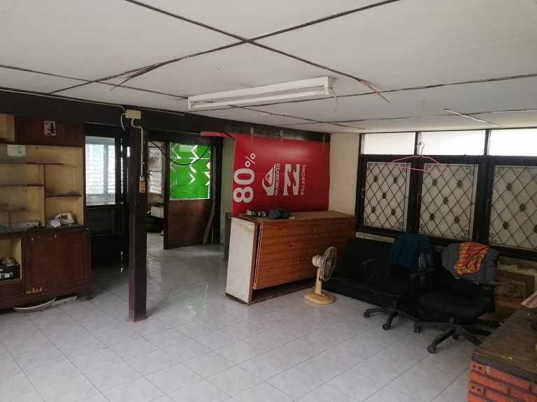 H1170 vายที่ดินพร้อมบ้านไม้ 41 ตร.วา อยู่ซอยอุดมสุข26 แยก47 (ซอยพึ่งทรัพย์11) หรือเข้าจากถนนบางนา-ตราด ซอย9 เพียง 500 เมตร. ใกล้เซ็นทรัล บางนา (รูปที่ 2)