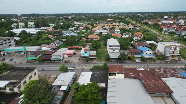 ขายที่ดินพร้อมสิ่งปลูกสร้างร้อยเอ็ด ทำเลทอง ติดถนน 6 เลน ห่างจากแยกสุวรรณภูมิ 500 เมตร (รูปที่ 7)