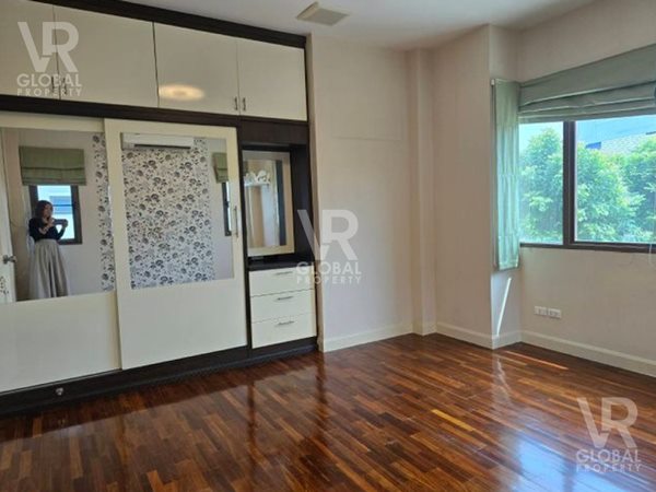 ขายบ้านเดี่ยวหลังมุม หมู่บ้านบุราสิริ สนามบินน้ำ อำเภอเมืองนนทบุรี 4 ห้องนอน 4 ห้องน้ำ (รูปที่ 9)