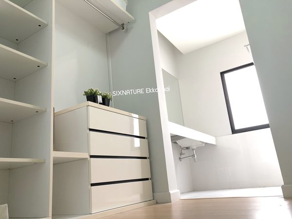 ขายบ้านทาวน์โฮม 3 ชั้น ซิกเนเจอร์ (SIXNATURE) ซอยเอกชัย 64/5 เขตบางบอน กรุงเทพ โทร 081-3996464 (รูปที่ 3)