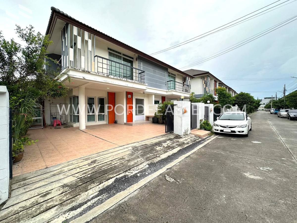 ขายบ้านแฝด เมอริทแกรนด์ สุวรรณภูมิ บางนา-ตราด กม.13 สุขาภิบาล6 (ซอยวัดหลวงพ่อโต) บางพลีใหญ่ สมุทรปราการ ต่อเติมครัวด้านหลัง+ห้องด้านข้างบ้าน (รูปที่ 18)