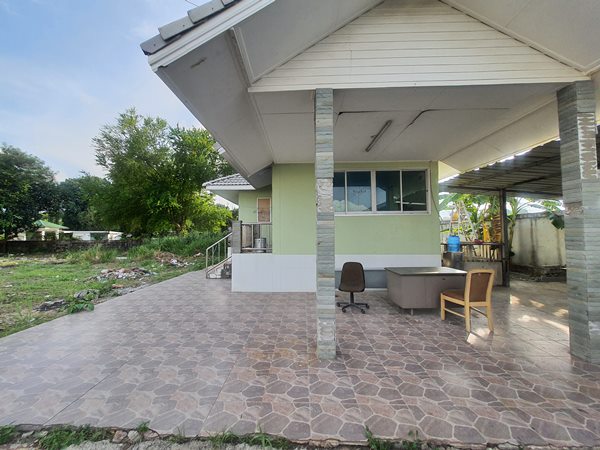 โรงงานให้เช่า โกดังให้เช่า ใกล้ท่าเรือแหลมฉบัง พร้อมบ้านพัก อ.ศรีราชา จ.ชลบุรี โทร 080-429-7963 (รูปที่ 5)