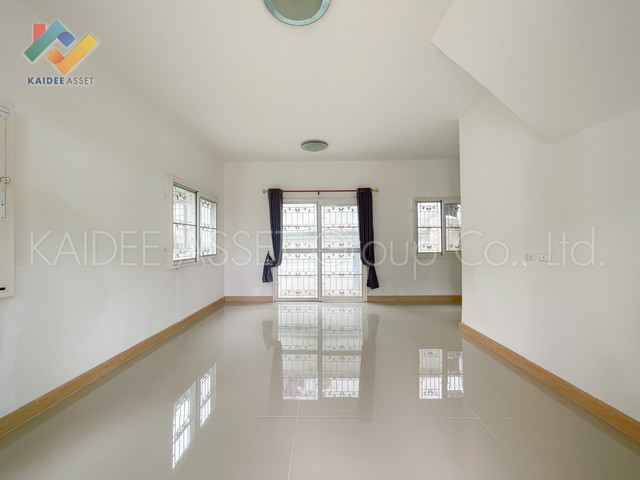 ทาวน์เฮ้าส์ กัสโต้ วงแหวน - พระราม 5 หลังริม Private Zone (รูปที่ 5)