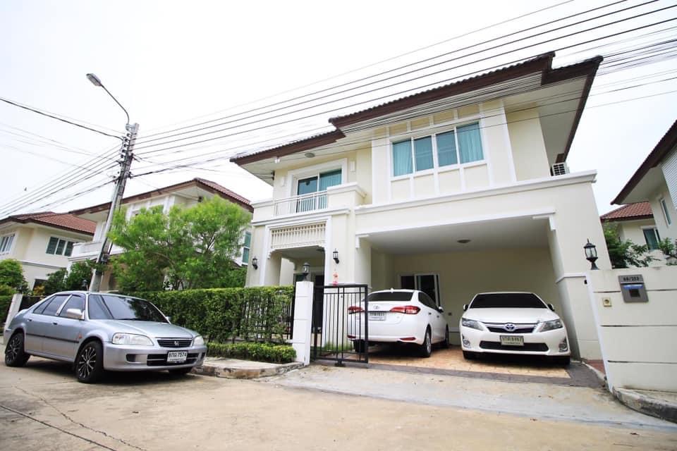 บ้านเดี่ยว The Centro รัตนาธิเบศร์