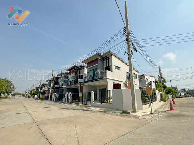 บ้านแฝด The Plant ปิ่นเกล้า - สาย 5 ห้องมุม หน้าบ้านไม่ชนใคร (รูปที่ 2)