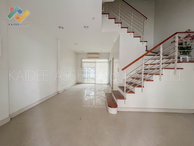 ทาวน์โฮม บ้านกลางเมือง เออร์บาเนี่ยน สาทร-ตากสิน (Urbanion Sathorn-Taksin) (รูปที่ 6)