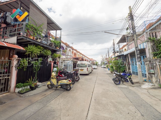 ทาวน์เฮ้าส์ รุ่งกิจ วิลล่า 5 ลาดกระบัง ซอย ร่มเกล้า 56 (รูปที่ 3)