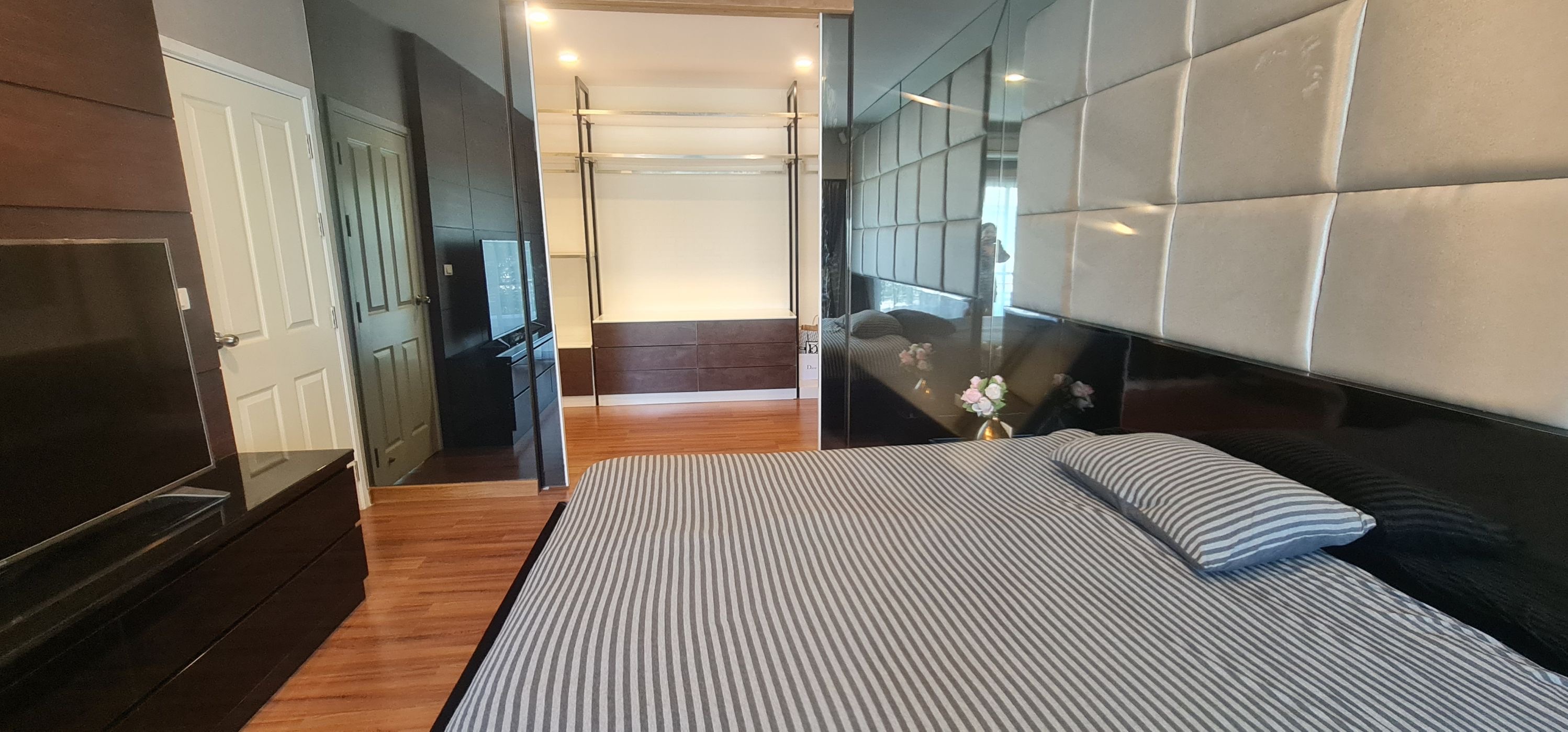 ขายบ้านหมู่บ้านซีนเนอรีแจ้งวัฒนะ-สรงประภา4ห้องพร้อมเฟอร์นิเจอร์ทั้งหลัง ใกล้สนามดอนเมือง (รูปที่ 10)
