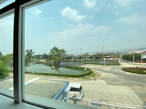 ให้เช่าบ้าน หมู่บ้านพฤกษ์ลดา ประชาอุทิศ 90 หลังมุม เฟอร์ครบ สนามกว้าง หลังใหญ่ที่สุดใน 4 โซนใหม่ โทร 0633659464 (รูปที่ 2)