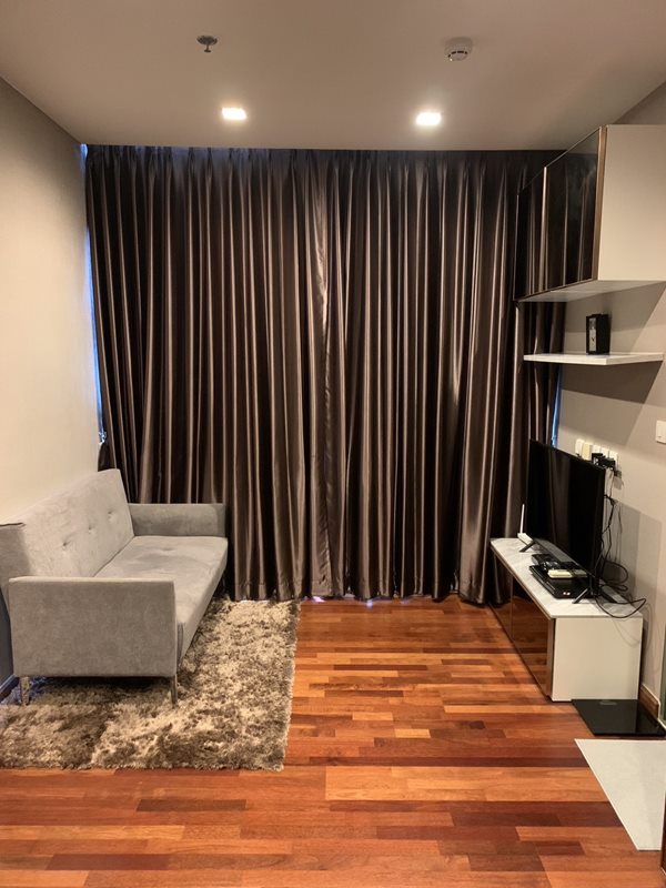 ขายคอนโดลิฟส่วนตัว Wish signature Condo 35 ตรม วิวใบหยก Lift ส่วนตัว โทร 081-733-8568 (รูปที่ 3)