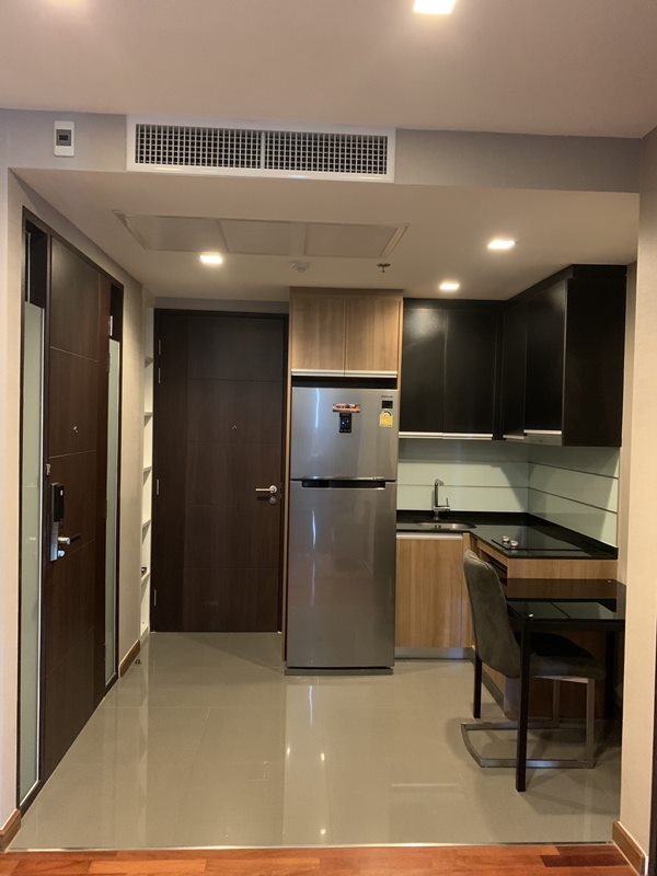 ขายคอนโดลิฟส่วนตัว Wish signature Condo 35 ตรม วิวใบหยก Lift ส่วนตัว โทร 081-733-8568 (รูปที่ 4)