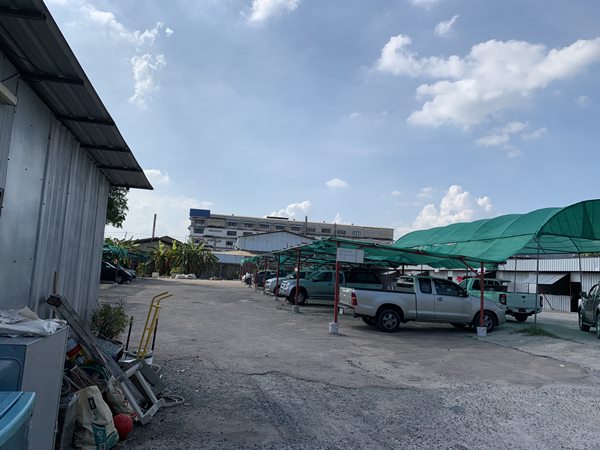 ให้เช่าที่ดินสวย ติดถนน ซอยเทศบาลบางปู 73 (ทีเจซี) 700 ตรว. เมืองสมุทรปราการ โทร 086-333-1633 (รูปที่ 3)
