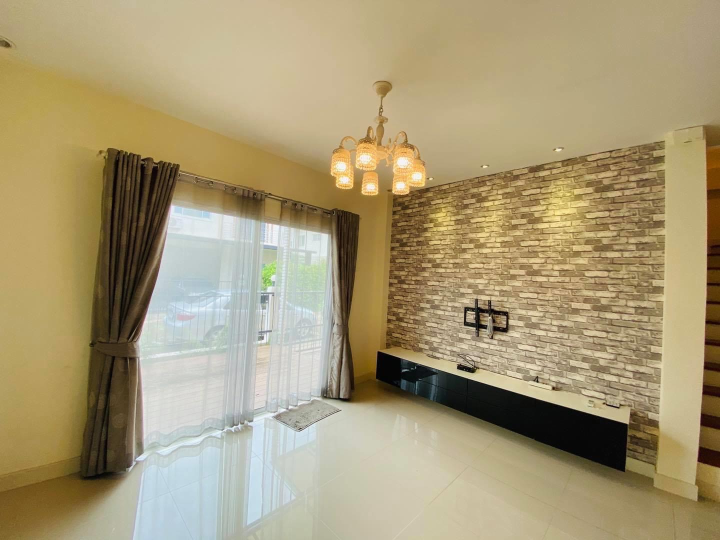 ขายบ้านแฝดสไตล์บ้านเดี่ยว มบ.บุรีรมย์ รังสิต-คลอง4 ทำเล ถนนไสวประชาราษฏร์ (รูปที่ 6)