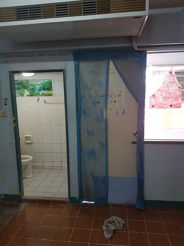 ขายคอนโดบางยี่ขัน ทำเลดี ติดถนนเชิงสะพานพระราม 8 ใกล้ MRT บางยี่ขัน โทร 082-412-4200 (รูปที่ 3)