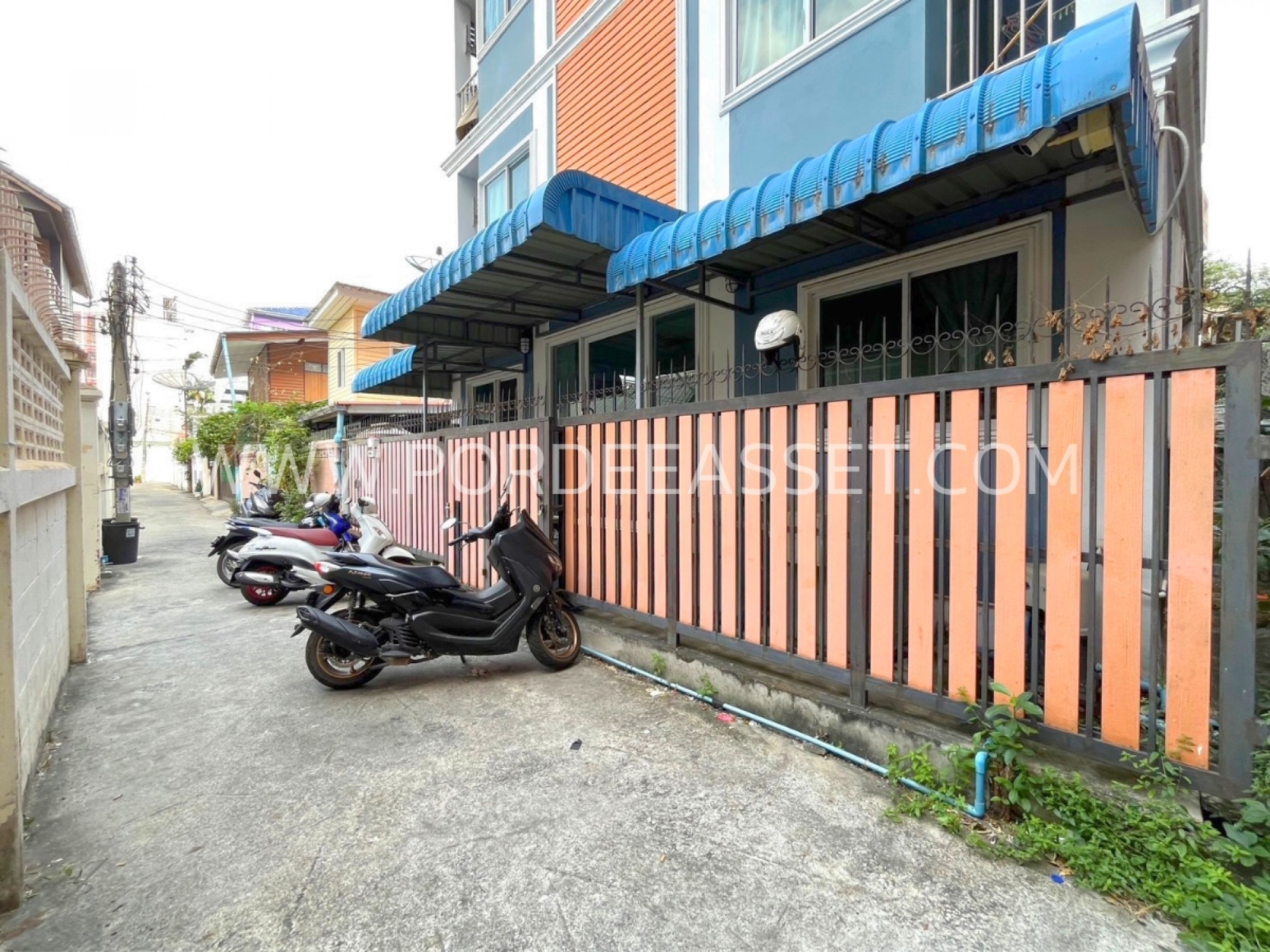 ลดราคาถูกมาก!! อพาร์ทเม้นท์/หอพัก 3.5 ชั้น ซอยอิสรภาพ 13 ติดมหาวิทยาลัยราชภัฏบ้านสมเด็จเจ้าพระยา ทำเลดีมาก (มีผู้เช่าเต็มทุกห้อง) (รูปที่ 21)