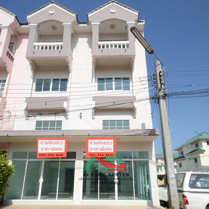 ขายตึก3.5ชั้น 17ตรว. ห้องมุม ม.หงส์ประยูร3 ซ.เทศบาล4 สภาพดีทำเลค้าขาย (รูปที่ 2)