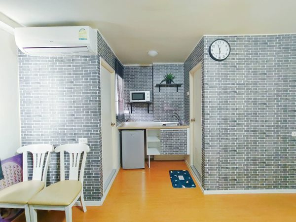 (ให้เช่า) Lumpini Condo Town Chonburi-Sukhumvit ลุมพินี คอนโดทาวน์ ชลบุรี เพียง 3900.- เครื่องใช้ไฟฟ้า-เฟอร์ครบ สุขุมวิท, ชลบุรี โทร 096-931-4352 (รูปที่ 2)