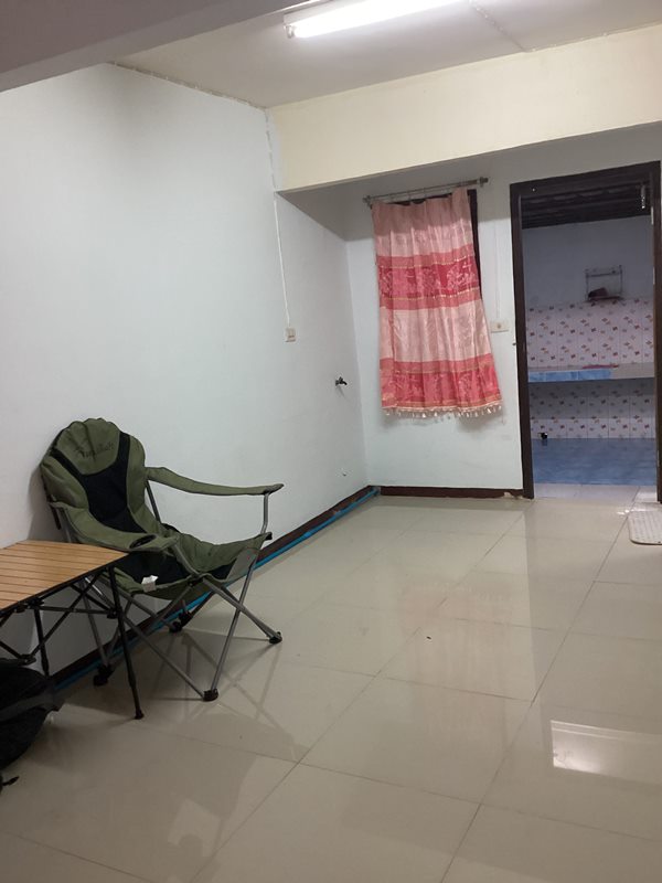 ให้เช่าบ้าน โครงการ บ้านเอื้ออาทร รังสิต คลอง 9 เหมาะสำหรับค้าขาย หรืออยู่อาศัย โทร 0847524113 (รูปที่ 8)